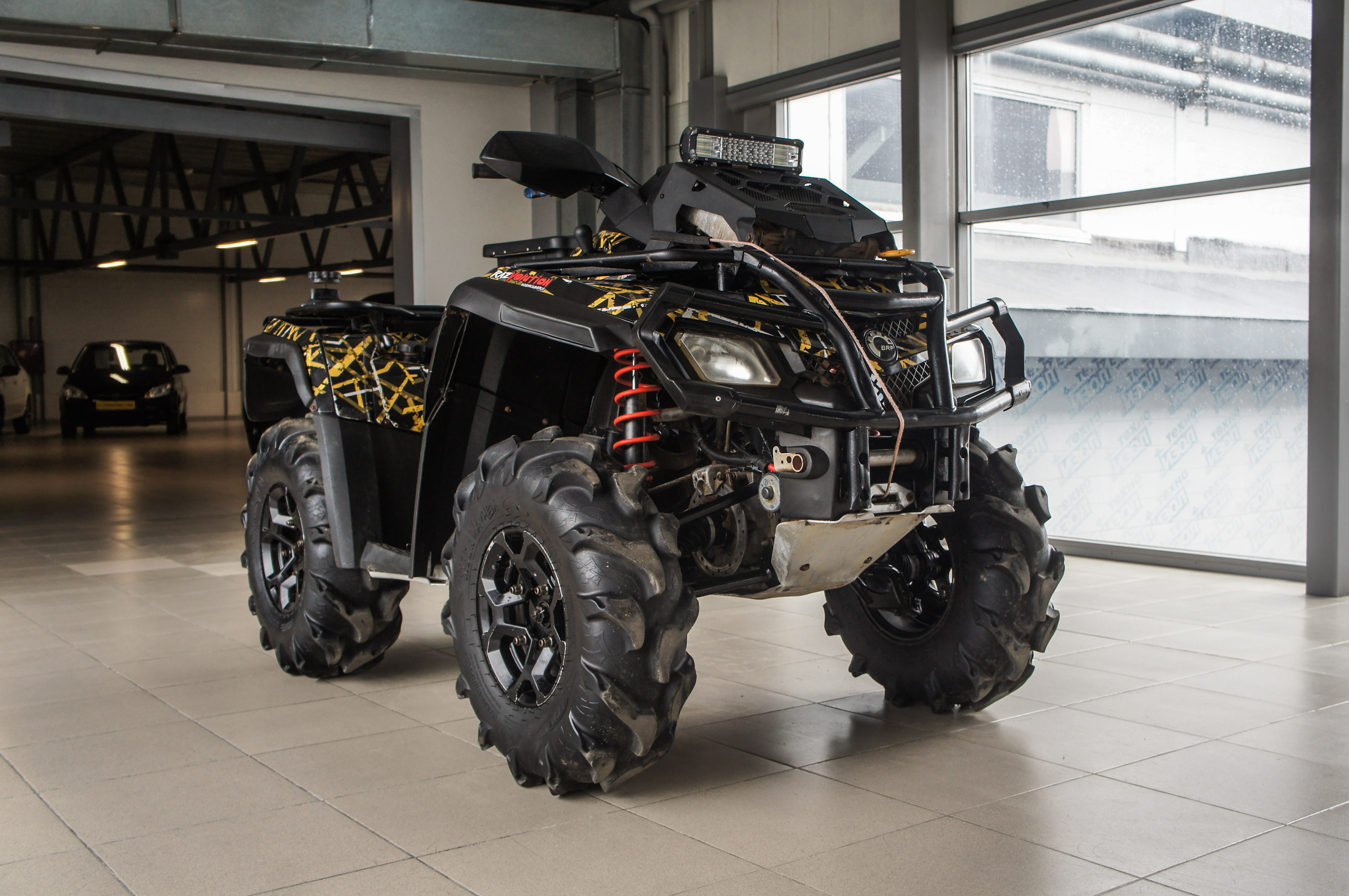 Can-Am Outlander Xtp 800Efi