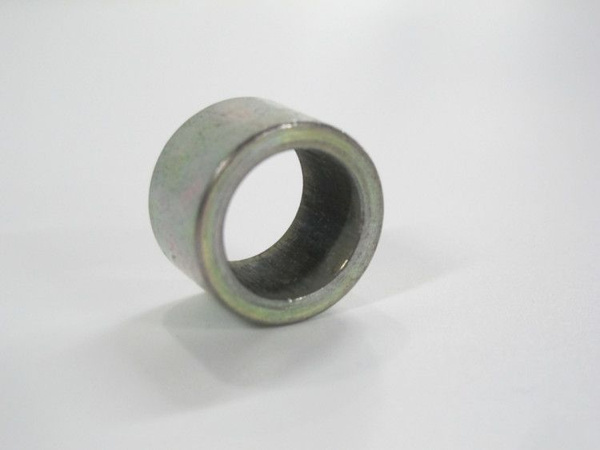 Втулки Колеса Заднего 22Х15.5х14 Ttr110