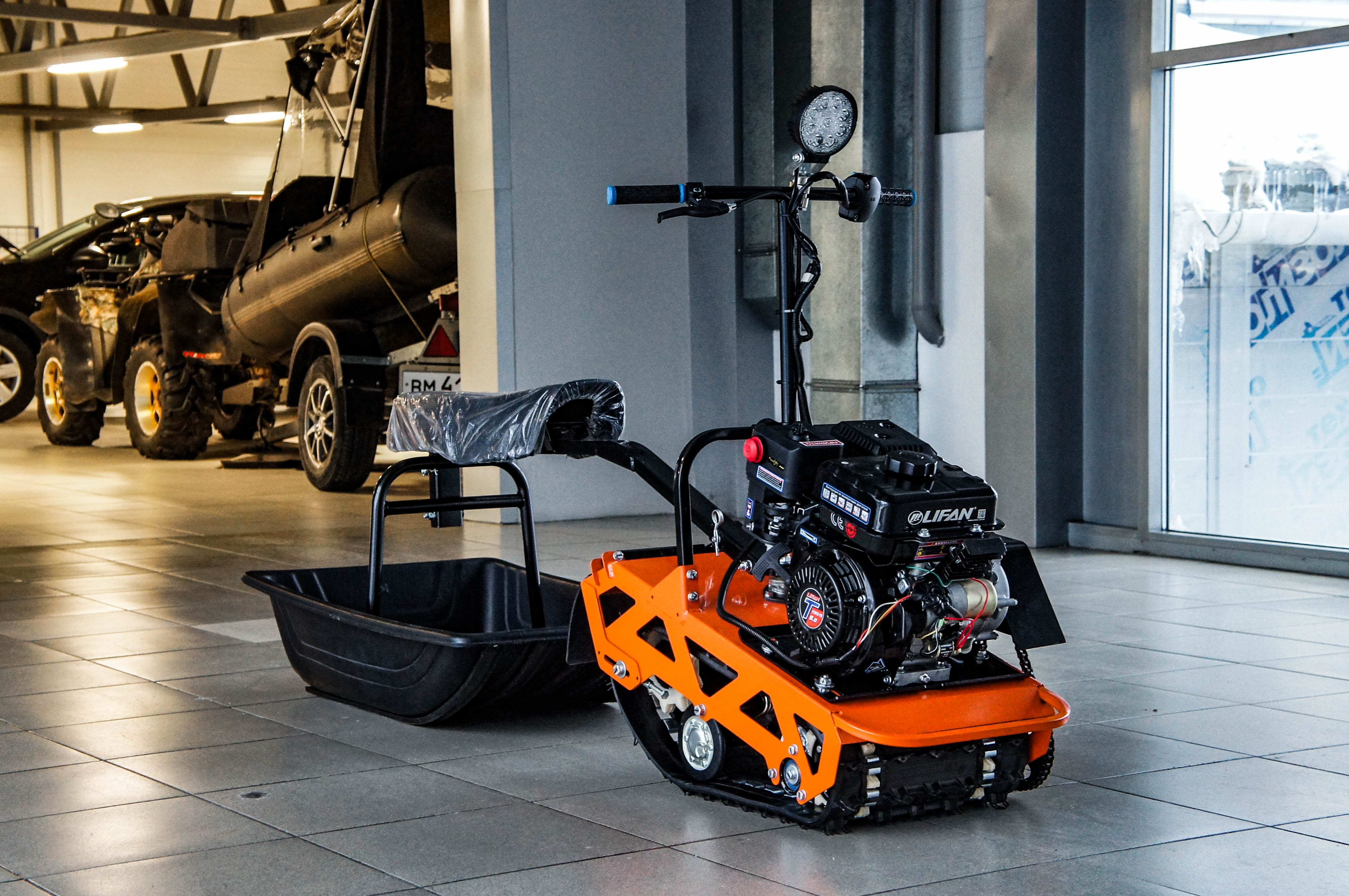 Ижтехмаш Белка Плюс 8L C Фарой